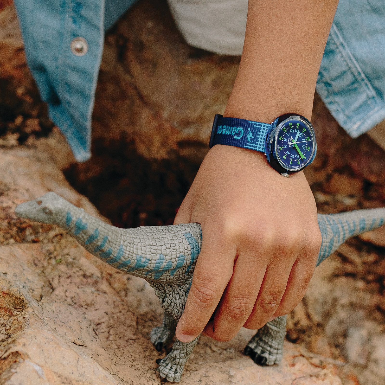 View of product YOUR CYBEROZAURUS